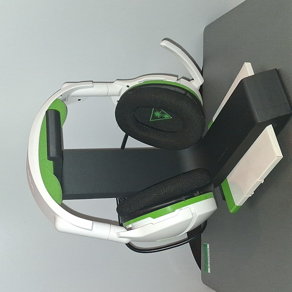 Turtle Beach Stealth 600 Wireless Gaming Headset & Stand